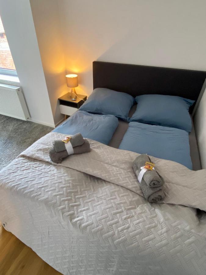 Traumhafte 115 Qm Ferienwohnung Am Steinhuder Meer, Ruhig, Komfortabel, Loggia, Parkplatz, Wifi Wunstorf Esterno foto