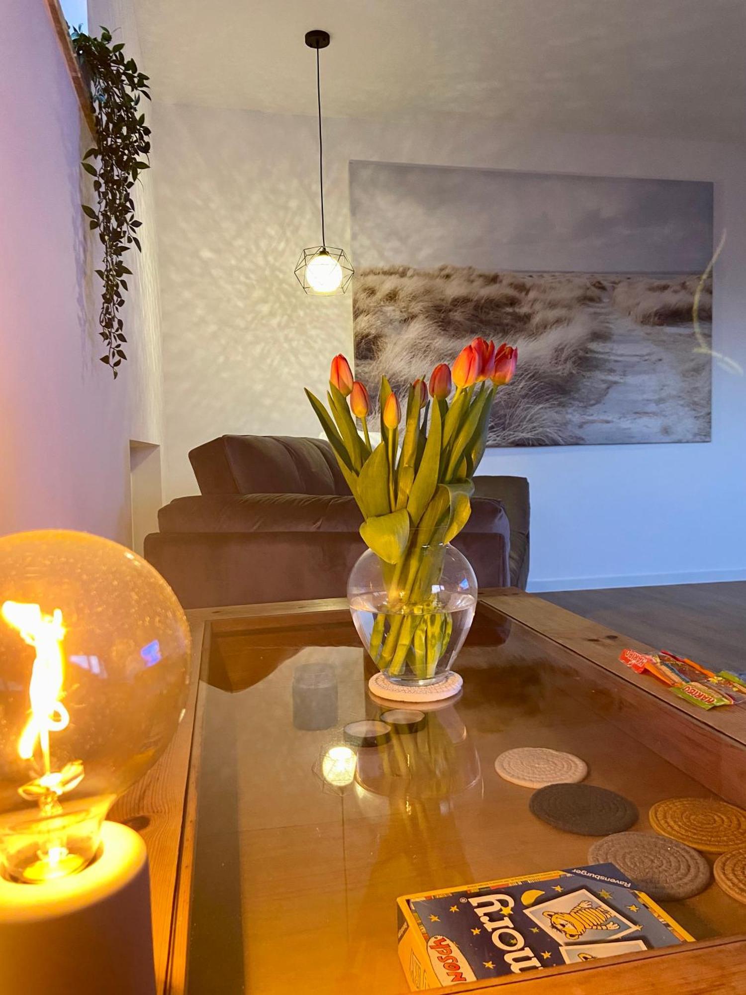 Traumhafte 115 Qm Ferienwohnung Am Steinhuder Meer, Ruhig, Komfortabel, Loggia, Parkplatz, Wifi Wunstorf Esterno foto
